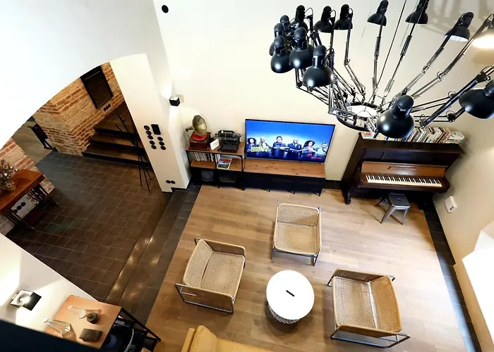 American Loft In The Heart Of