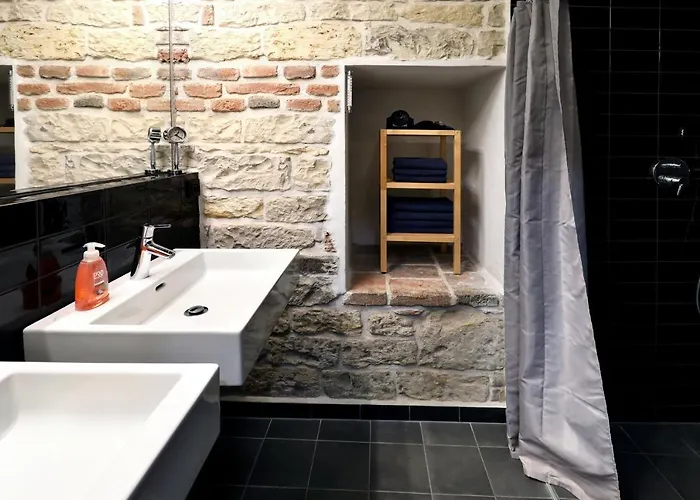 American Loft In The Heart Of *